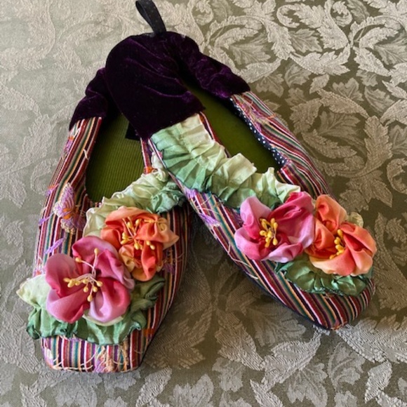 Goody Shoes Goody Goody Slippers Poshmark